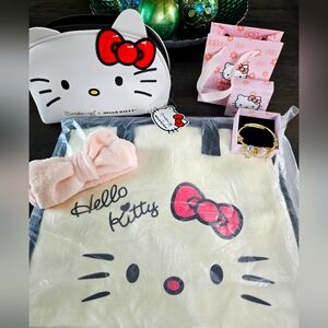 Sanrio Hello Kitty Accessory Set - White and Pink NWT